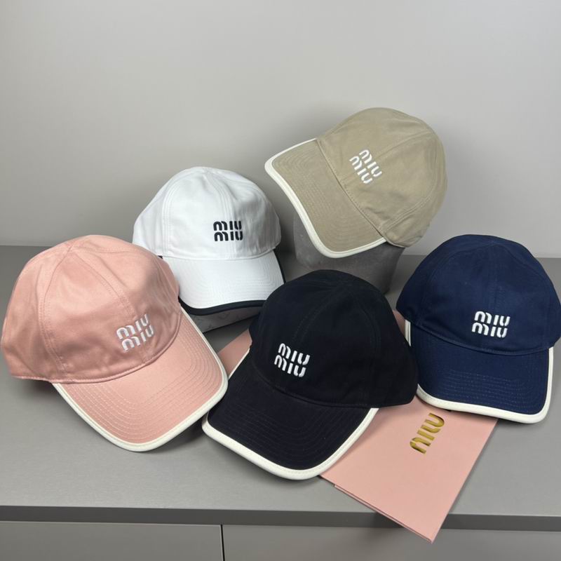 Miumiu Cap dx87